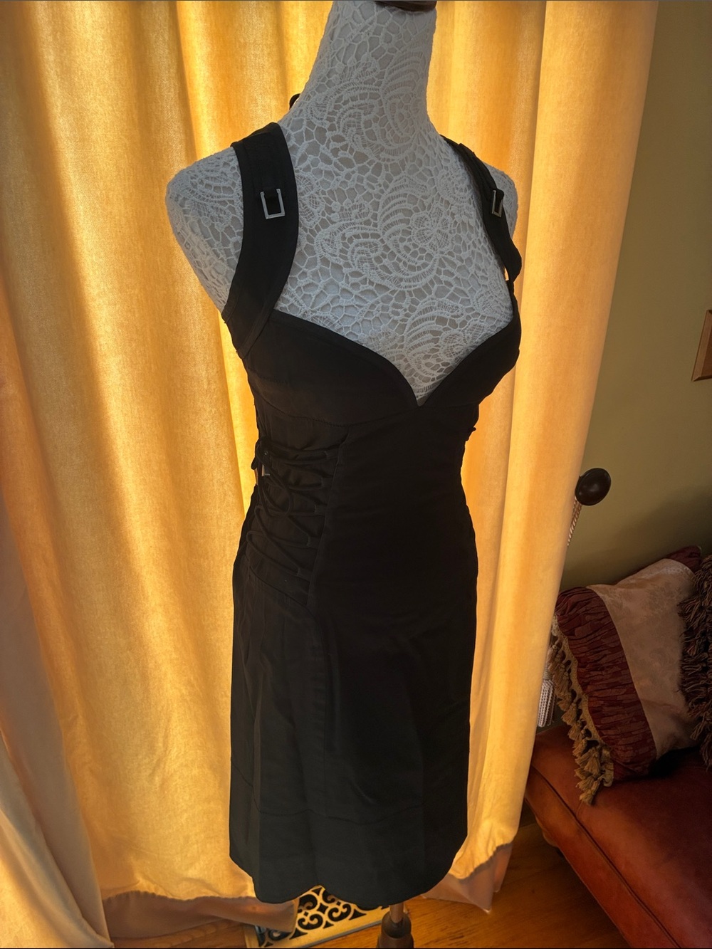 DSQUARED stunning black cocktail dress, va va voom.